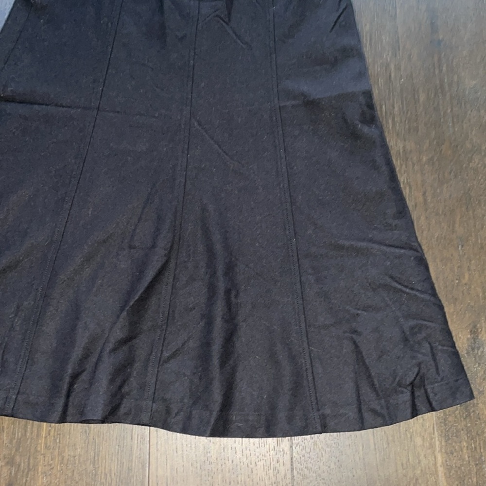 GAP Stretch Skirt - Picture 12 of 15